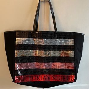 Victoria’s Secret Big Sequin Tote Travel Bag NWOT Excellent Shape